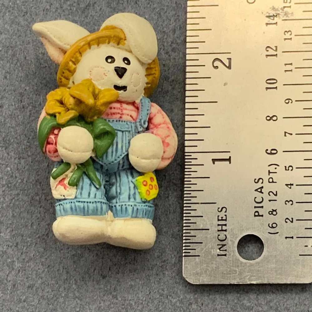 Bunny Overalls Pin Brooch Easter Rabbit Flowers - Picture 7 of 7
